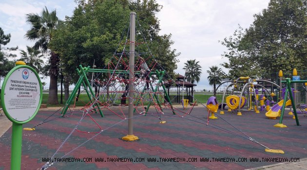 14 mahalleye 14 çocuk parkı