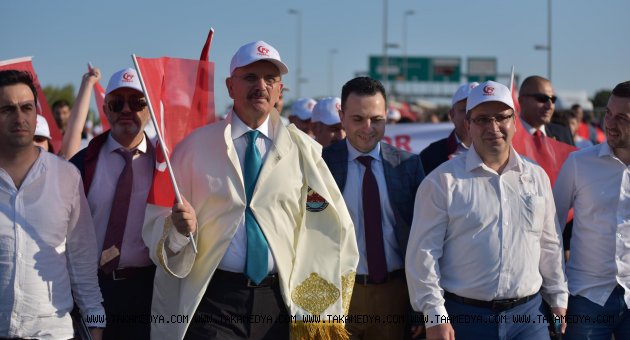 15 Temmuz Necip bir Milletin Necis bir Zillete Karşı Zaferidir