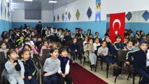 BEYLİKDÜZÜ’NDEKİ ÖĞRENCİLER GERİ DÖNÜŞÜM KONUSUNDA BİLİNÇLENDİRİLİYOR 