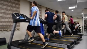 KÜÇÜKÇEKMECE’DE MODERN SPOR TESİSLERİN SAYISI ARTIYOR