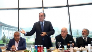 KULÜPLER BİRLİĞİNDEN BAŞKAN DEMİRÖREN'E ZİYARET