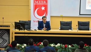 Siyaset Akademisi Devam Ediyor