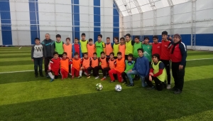 Sporcular Müsabakaya Katılacak Yol Parası Bulamıyor