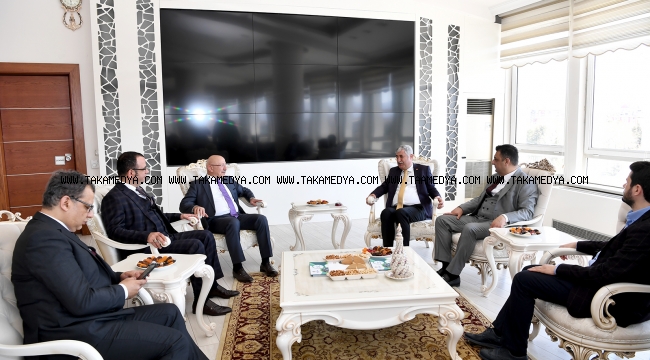 TÜRK AMERİKAN İŞ ADAMLARI DERNEĞİNDEN BAŞKAN POLAT'A ZİYARET