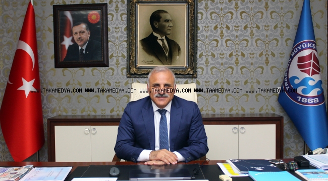 BAŞKAN ZORLUOĞLU İLK HALK GÜNÜNÜ GERÇEKLEŞTİRDİ