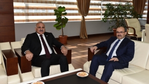 BAŞKAN ZORLUOĞLU’NA İLK ZİYARET VALİ USTAOĞLU’NDAN