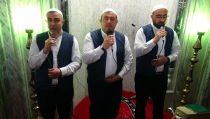 ŞANLIURFALILAR ŞEHİTLERİNİ DUALARLA ANDI