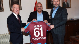 TRABZONSPOR YÖNETİMİNİNDEN ZORLUOĞLU'NA TEBRİK ZİYARETİ