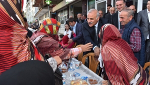 BÜYÜKŞEHİRİN İFTAR SOFRASI BU KEZ HAYRAT'TA KURULDU