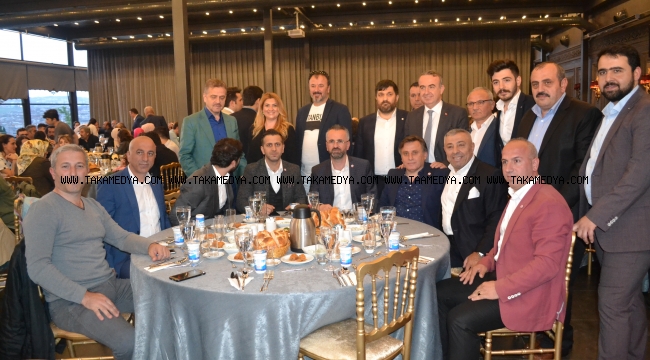TDF'nin İftarında Trabzonlular Salona Sığmadı