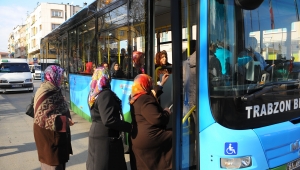 TRABZON'DA OTOBÜS SEFERLERİNE İFTAR DOKUNUŞU 