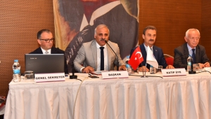  ZORLUOĞLU, DOĞU KARADENİZ BELEDİYELER BİRLİĞİ BAŞKANI SEÇİLDİ