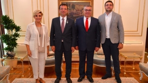 Meclis bitti tebrik ziyaretleri başladı