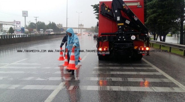 Büyükşehirekipleri yağış boyunca teyakkuzda