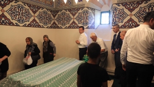 İmamoğlu: Allah, bu ülkeyi yönetenlere 