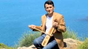 Karadenizli Sanatcı Fikret Katar'Sardı Beni Bir Sevda Albümü İle Hayranları İle Buluşuyor