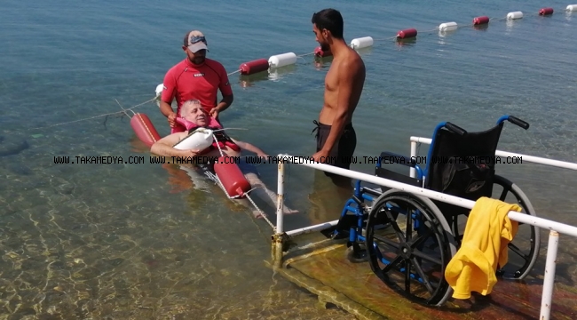Keşan Belediyesi'nin Erikli'deki Engelsiz Plajı'na ilgi artıyor