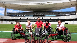 Bağcılarlı milli sporcular Fransa'da şampiyon oldu