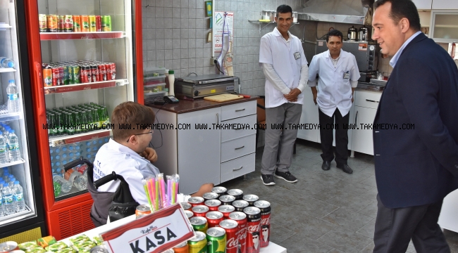 Engelsiz kafe, engelli bireylere gelir kapısı olacak
