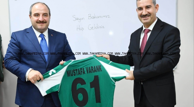 Bakan Varank, 