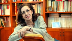 “İnsanı tarih değil edebiyat anlatır”