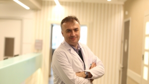 Nöroloji Uzmanı Doç. Dr. Barış Metin' Uyurken modem kapatılmalı