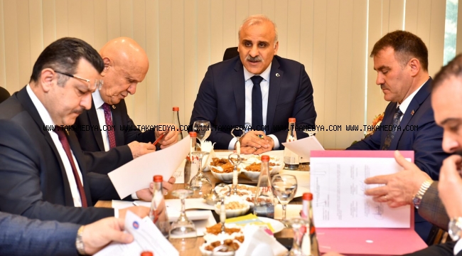 DKBB ENCÜMEN TOPLANTISI GÜMÜŞHANE'DE YAPILDI 