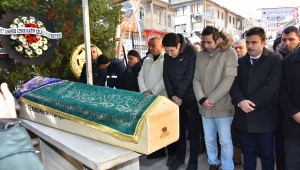 MALKARALILAR UÇAK KAZASINDA YAŞAMINI YİTİREN ZEHRA BİLGİ KOŞAR'I SON YOLCULUĞUNA UĞURLADI