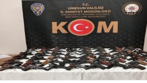 Rize'den İstanbul'a Kaçak Silah Sevkiyatına Giresun Emniyeti Dur Dedi