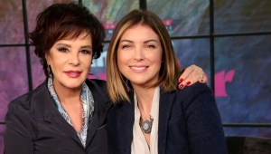 Hülya Koçyiğit Film Gibi Hayatlar’da Özge Özberk’i Ağırladı