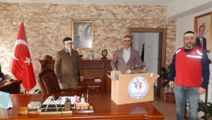  ARAKLI KAYMAKAMİ MEHMET NURİ ÇETİN TEBRİK ETTİ