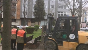 BAYRAMPAŞA'DA BANKLAR TOPLANIYOR