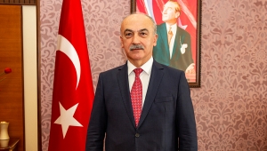GİRESUN ÜNİVERSİTESİ REKTÖRÜ PROF.DR. YILMAZ CAN’IN “19 MAYIS ATATÜRK’Ü ANMA GENÇLİK VE SPOR BAYRAMI” MESAJI…