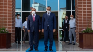 Vali Sarıfakıoğulları'ndan Veda Ziyareti