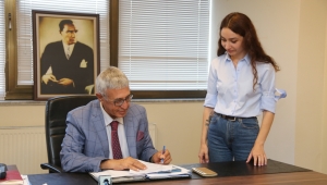 GELECEĞİN SANATÇILARI MÜZİK AKADEMİSİ’NDE YETİŞİYOR