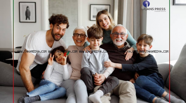 KALABALIK EVLER DÜŞÜŞTE