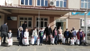Güngören Trabzonlular Derneğinden Öğrencilere Destek