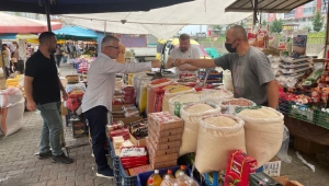 Akparti'li Av.Kadir Aydın Keşap'ta Esnafla Buluştu