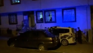 Evinde Ölü Bulundu