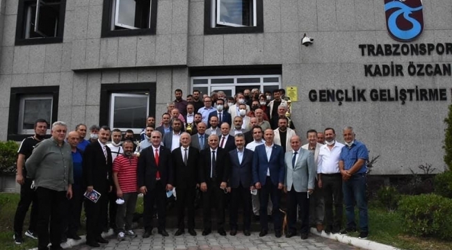 TRABZPONSPOR ŞAMPİYONLUĞU BU SEZON GETİRECEK