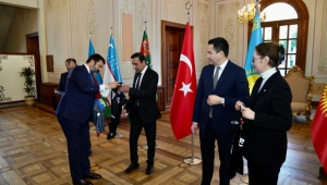 İMAMOĞLU: İSTANBUL ÜZERİNE DÜŞENİ YAPMAYA HAZIR