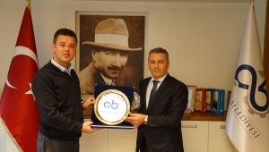 İBB YEREL BELEDİYELERİN İKLİM PLANLAMASINI YAPIYOR