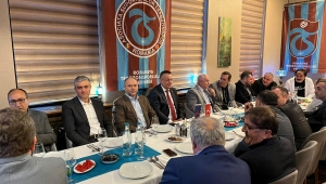 Romanya'da Şampiyonluk İftarı