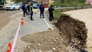 VALİ ÜNLÜ BAŞKANLIĞINDA, AFAD DEĞERLENDİRME TOPLANTISI YAPILDI