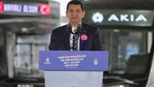  İSTANBUL'A 100 YENİ METROBÜS, 500 ÇALIŞANA 'İETT KADROSU' MÜJDESİ