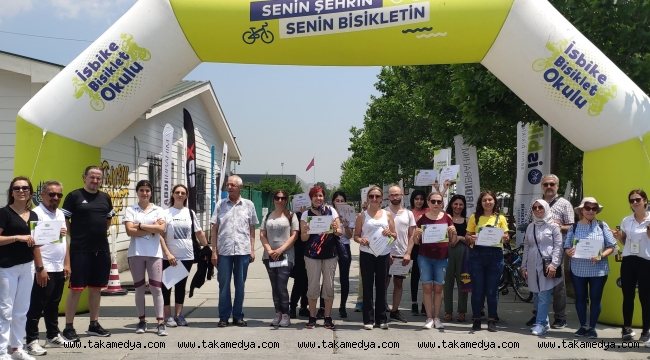 YAŞA TAKILMADILAR BİSİKLET KULLANMAYI ÖĞRENDİLER