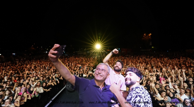 ÜSKÜDAR BELEDİYESİ'NİN TÜRKİYE'NİN EN GENÇ FESTİVALİ DEVAM EDİYOR