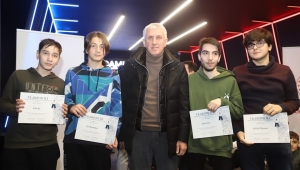 Trabzonlu Gençler E-spor ile Buluşuyor
