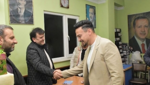 Ak Partili Emrah Ömer Çam' Hizmet İçin Adayım