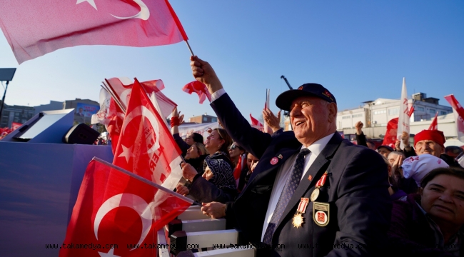 KÜÇÜKÇEKMECE'DE İMAMOĞLU VE ÇEBİ COŞKUSU
